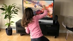 Миниатюрный аналог Xbox Kinect превращает любой экран в «сенсорный»