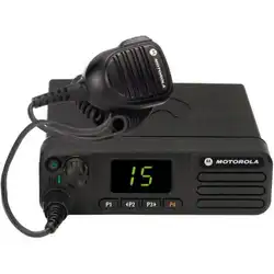 Стационарная рация Motorola DM4400 DM4400 403-470МГц (25Вт)