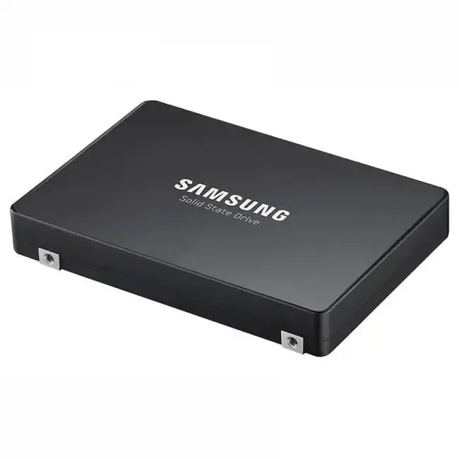 Серверный жесткий диск Samsung SSD PM1733a MZWLR1T9HCJR-00A07 (2,5 SFF, 1.92 ТБ, NVMe)
