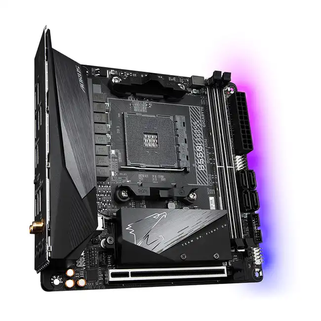 Материнская плата Gigabyte B550I AORUS PRO AX GAB55IAPW-00-G (Mini-iTX, AMD AM4)
