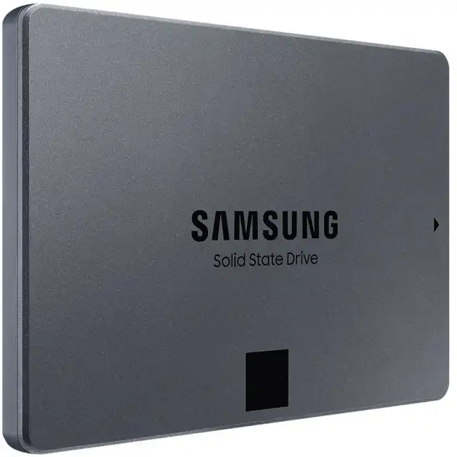 Внутренний жесткий диск Samsung 870 QVO MZ-77Q8T0BW (SSD (твердотельные), 8 ТБ, 2.5 дюйма, SATA)