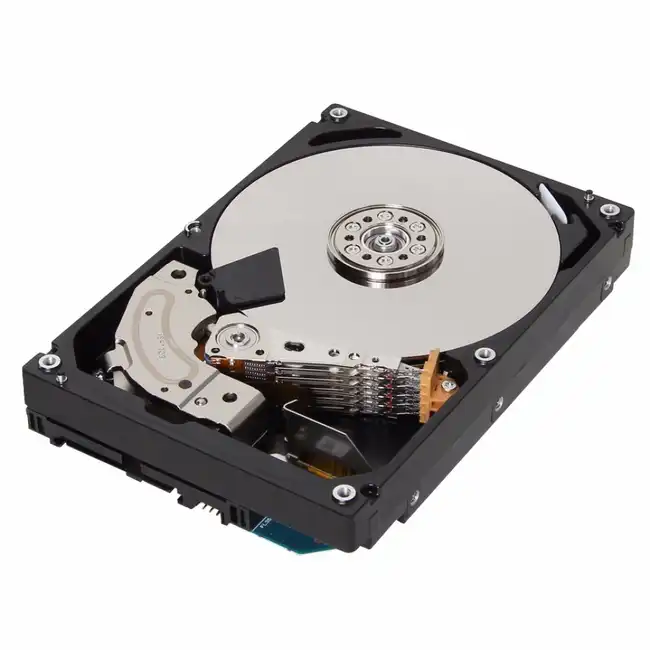 Внутренний жесткий диск Toshiba 8Tb MG05ACA800E (HDD (классические), 8 ТБ, 3.5 дюйма, SATA)