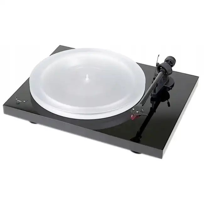 Виниловый проигрыватель Pro-Ject Debut Carbon RecordMaster HiRes 2M Red EAN:9120071654788