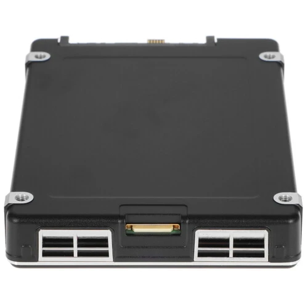 Серверный жесткий диск Samsung PM1733 MZWLJ3T8HBLS-00007 2,5 SFF, 3.84 ТБ, NVMe