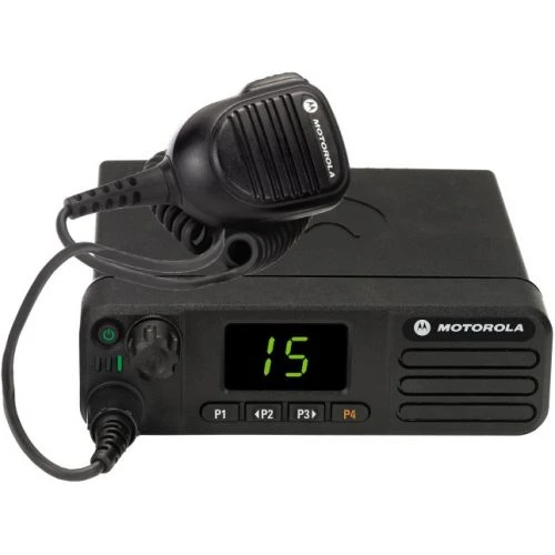 Стационарная рация Motorola DM4400 DM4400 403-470МГц (25Вт)