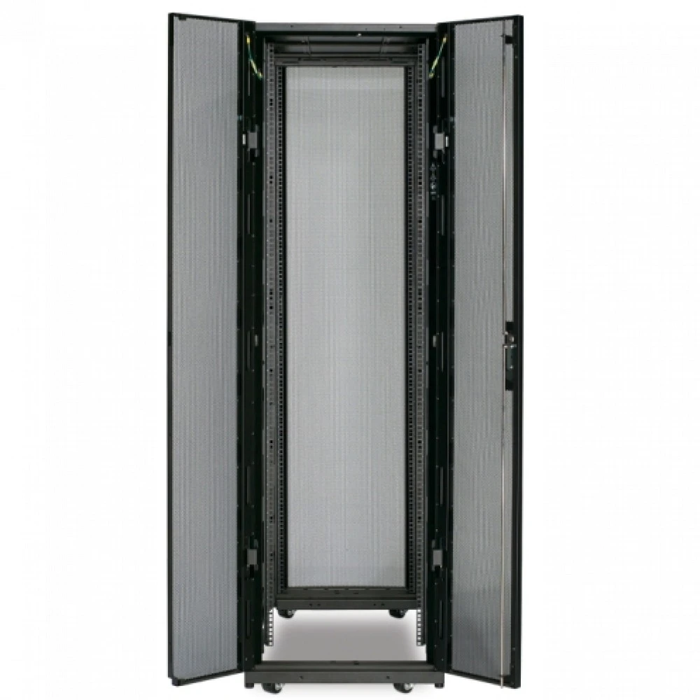 Серверный шкаф APC NetShelter SX 42U AR3150-NNC-002