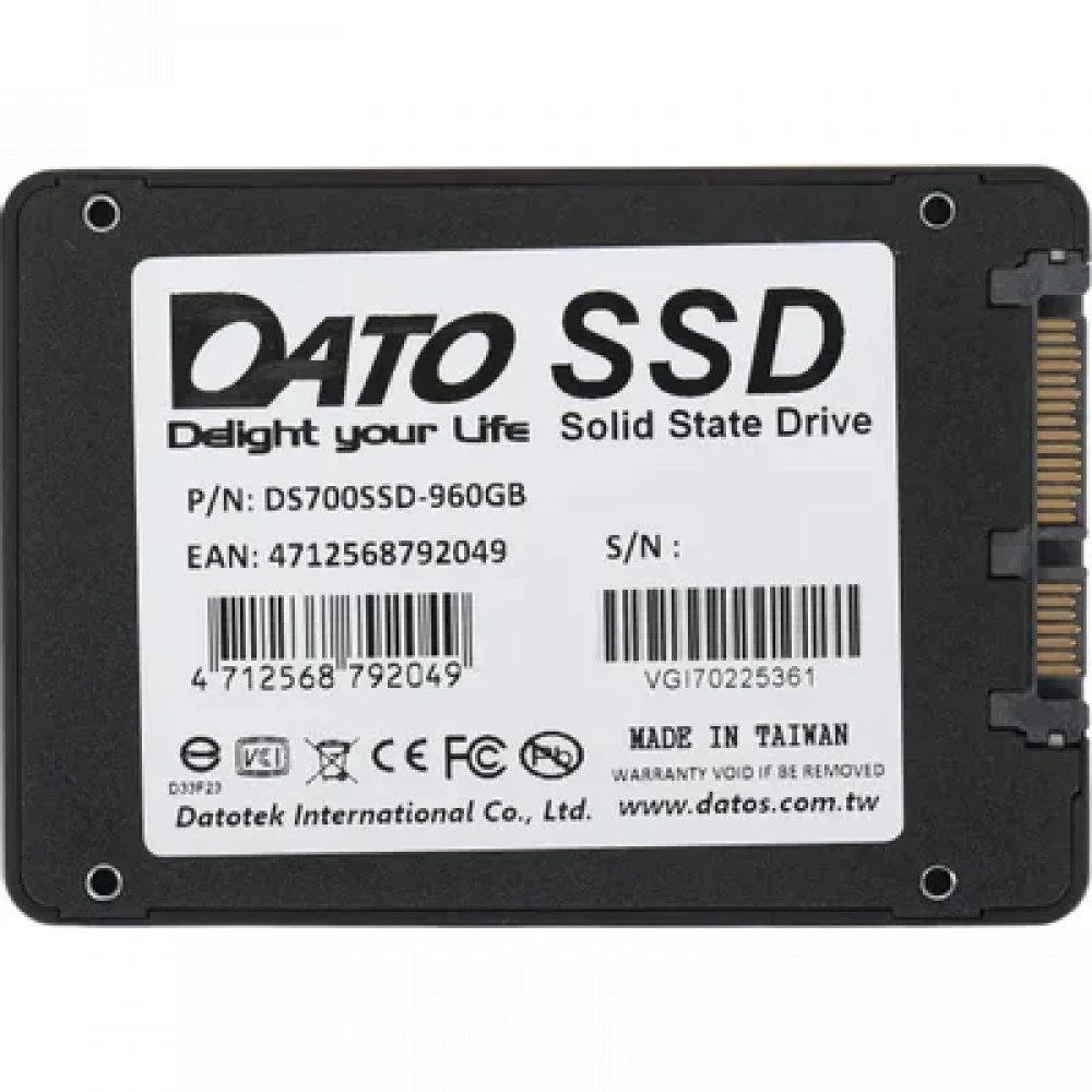Жесткий диск Dato DS700 DS700SSD-960GB SSD (твердотельные), 960 ГБ, 2.5 дюйма, SATA