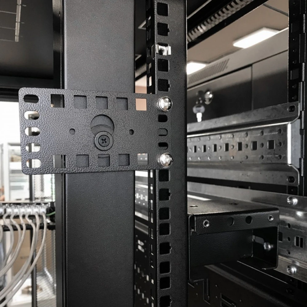 Аксессуар для серверного шкафа Hyperline Кронштейн 1U Т-пазы и с перфорацией под крепеж типа "монетка" (8 шт. в комплекте) PMR-1U-TM-RAL9005