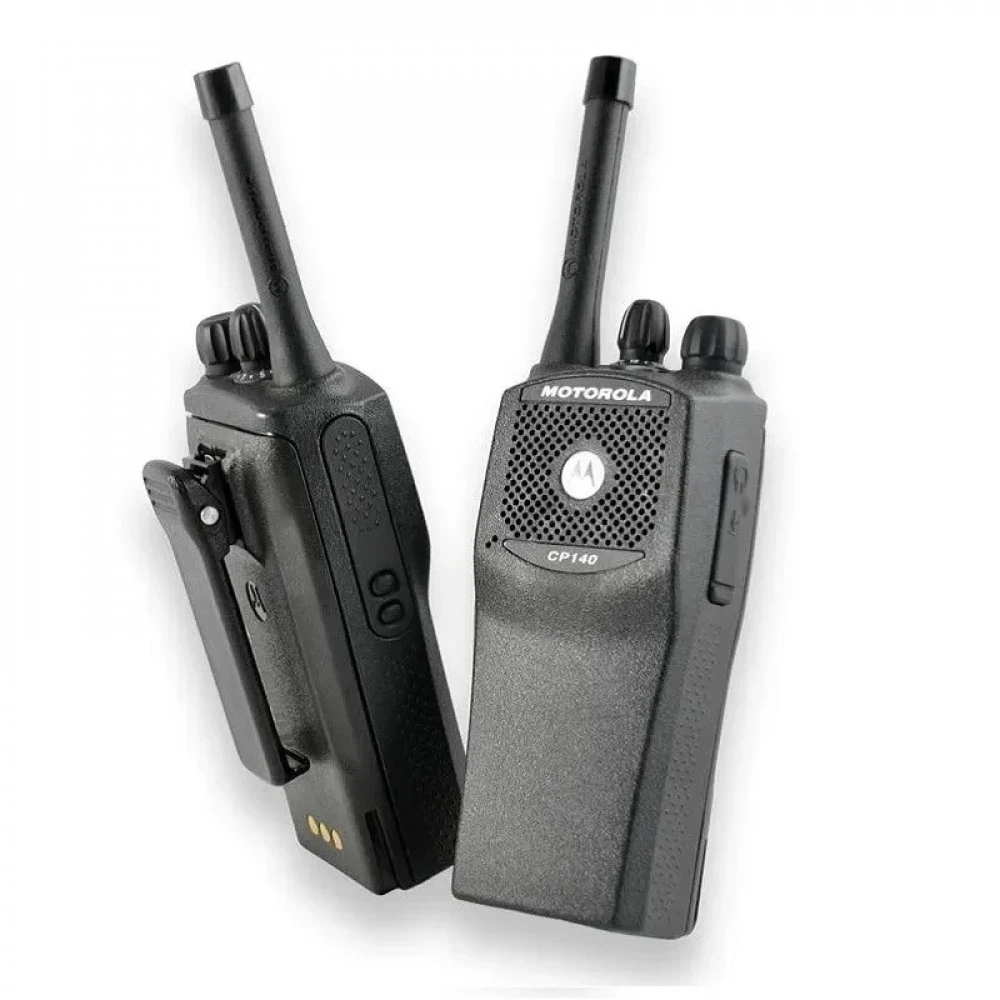 Носимая рация Motorola CP-140