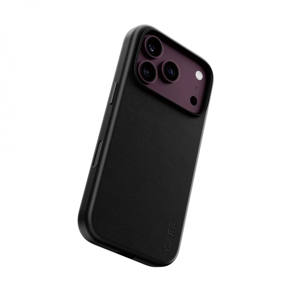 Аксессуары для смартфона PanzerGlass Защитный чехол Solo Vegan Leather Case Black w. MagSafe iPhone 18 Pro CR38446