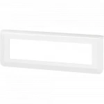 Аксессуар для кабельных сетей Legrand Рамка 8м Белая MSC N (078818L)