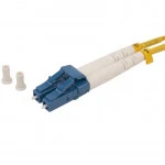 Оптический патч-корд Hyperline Транковая сборка fan out 1хMPO (мама)- 4хLC (duplex) 8 волокон TC-MC3-9-MPOF8/AX-4xDLC/UX-IN-1/2M-LSZH-YL