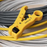 Инструмент для монтажа СКС WRline Стриппер многофункциональный для зачистки и обрезки витой пары и плоского телефонного кабеля WR-ST352