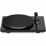 Виниловый проигрыватель Pro-Ject Е1 Phono High Gloss ОМ5е UNI EAN:9120122291863