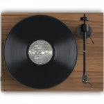 Виниловый проигрыватель Pro-Ject Е1 ОМ5е UNI ОРЕХ EAN:9120122291818