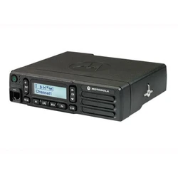 Стационарная рация Motorola DM2600 DM2600 136-174МГц (45Вт)
