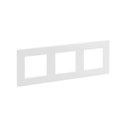 Аксессуар для кабельных сетей Legrand Рамка 3-постовая Niloe Step Белый 863193
