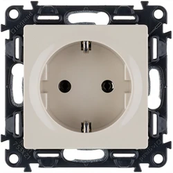Розетка Legrand Valena Life 753521