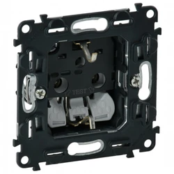 Розетка Legrand Valena In’Matic 753021