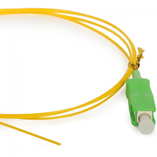 Оптический патч-корд АЗОП SC/APC-1,5 м