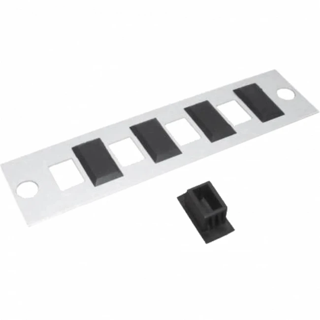 Аксессуар для оптических сетей SNR Пластиковые заглушки для квадратных отверстий в оптических кроссах SNR-PLUG-SC (100шт)