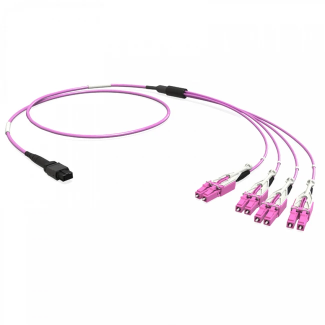 Оптический патч-корд Patchwork 08 x 50/125 OM4, MTPf/LCHD Uniboot, тип UW, LSZH, 5 м 82224968