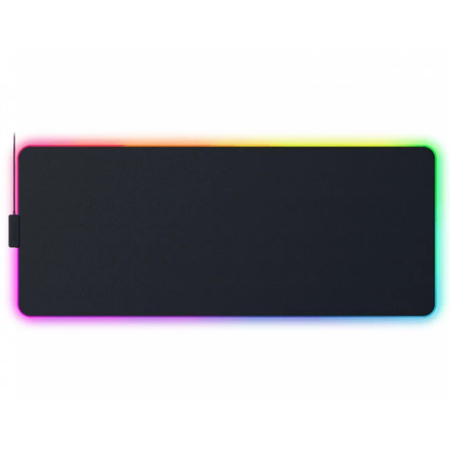 Коврик для мышки Razer Strider Chroma RZ02-04490100-R3M1