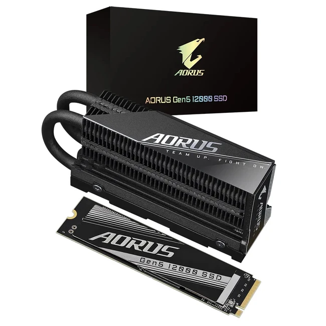 Внутренний жесткий диск Gigabyte AORUS Gen5 12000 SSD 2TB AG512K2TB (SSD (твердотельные), 2 ТБ, M.2, PCIe)