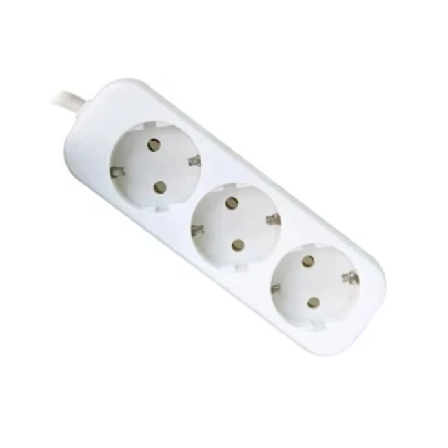 Распределитель питания Defender Удлинитель с заземлением 3.0м, 3 розетки E330