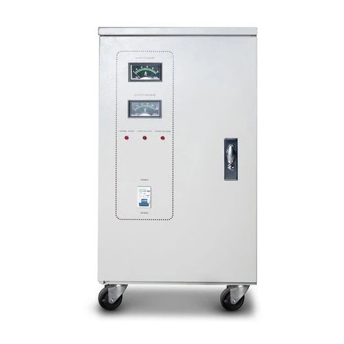 Стабилизатор SVC Стабилизатор трёхфазный 3-45000 (45000ВА/36000Вт)