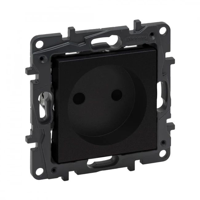 Розетка Legrand Розетка 2К Niloe Step 16А 250 В с з/ш винт. клеммы Чёрный 863519