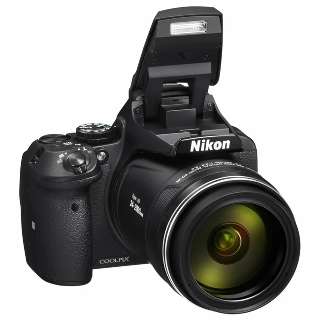 Фотоаппарат Nikon Coolpix P900 Black VNA750E1