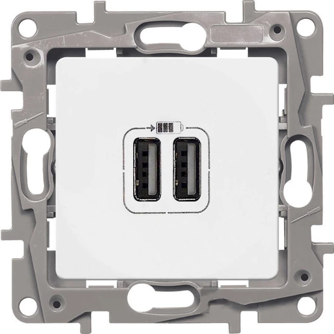 Розетка Legrand ETIKA 2хUSB БЕЛ 672294
