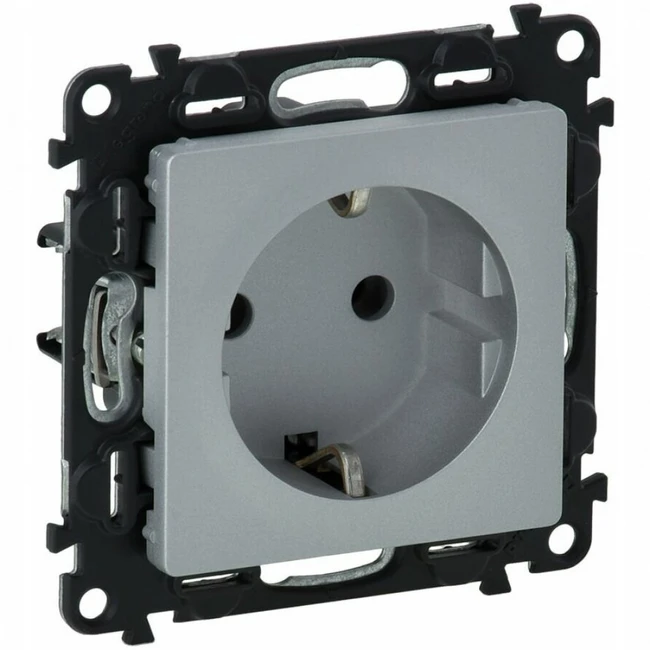 Розетка Legrand Valena LIFE 753620