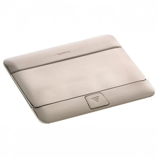 Розетка Legrand Выдв. блок 4мод. нерж. сталь 054021