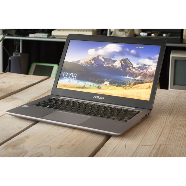 Ноутбук Asus Zenbook UX410UA-GV065R 90NB0DL1-M09510 (14 ", FHD 1920x1080 (16:9), Core i3, 4 Гб, 256 ГБ, Windows 10 Pro)